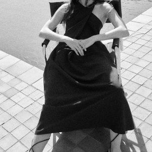 NWT ZARA LINEN BLEND BLACK HALTER STYLE MIDI DRESS